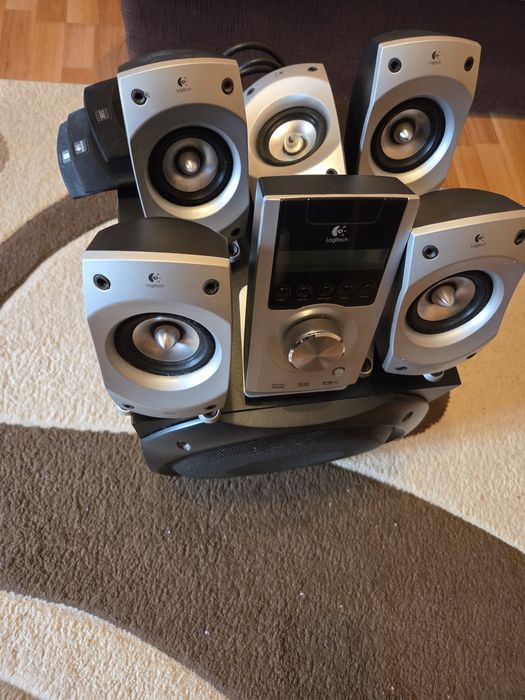 Sistem 5.1 Logitech Z5500