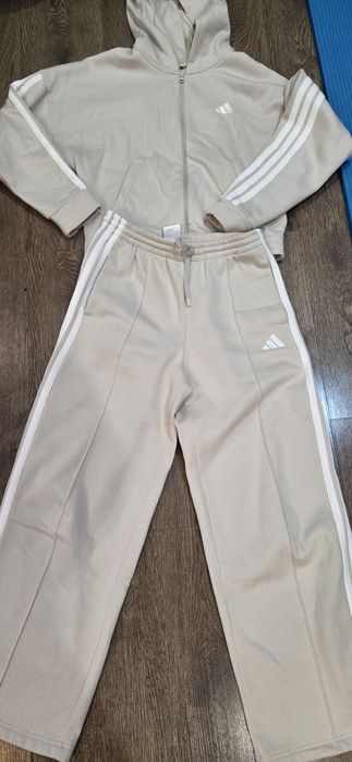 Оригинален спортен екип Adidas S