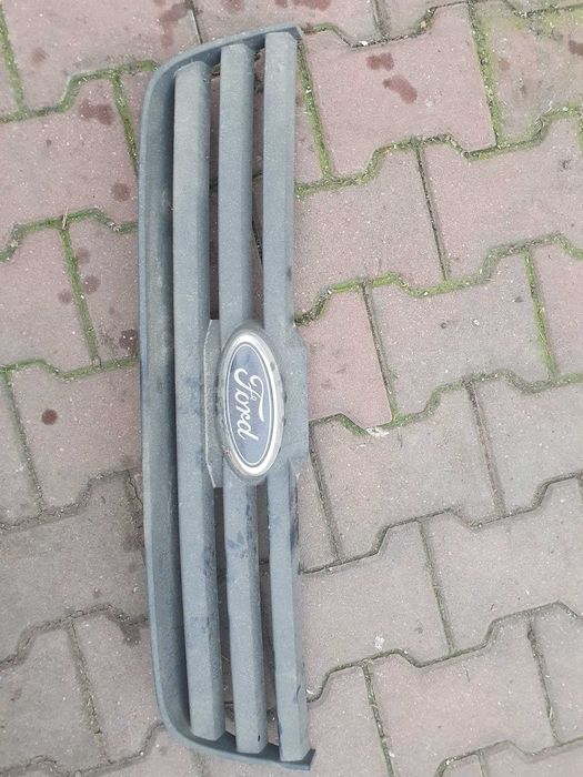 grila fata ford transit connect