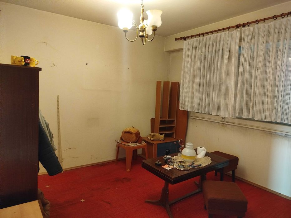 Тристаен апартамент