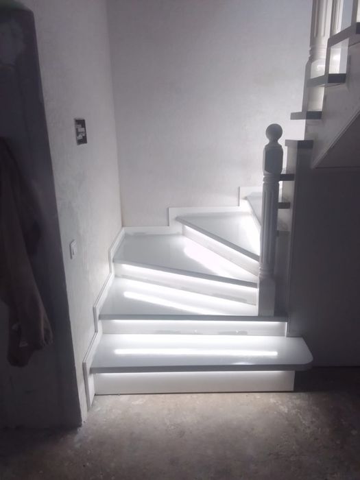 Изготовление и монтаж лестниц