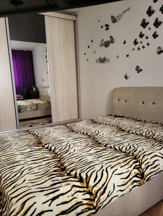 Inchiriez apartament cu 2 camere