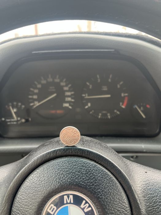 Продам бмв 520 в