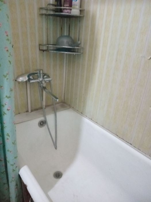 Kvartira srochniy Bollaga,oilaga,qizlarga ijaraga beriladi