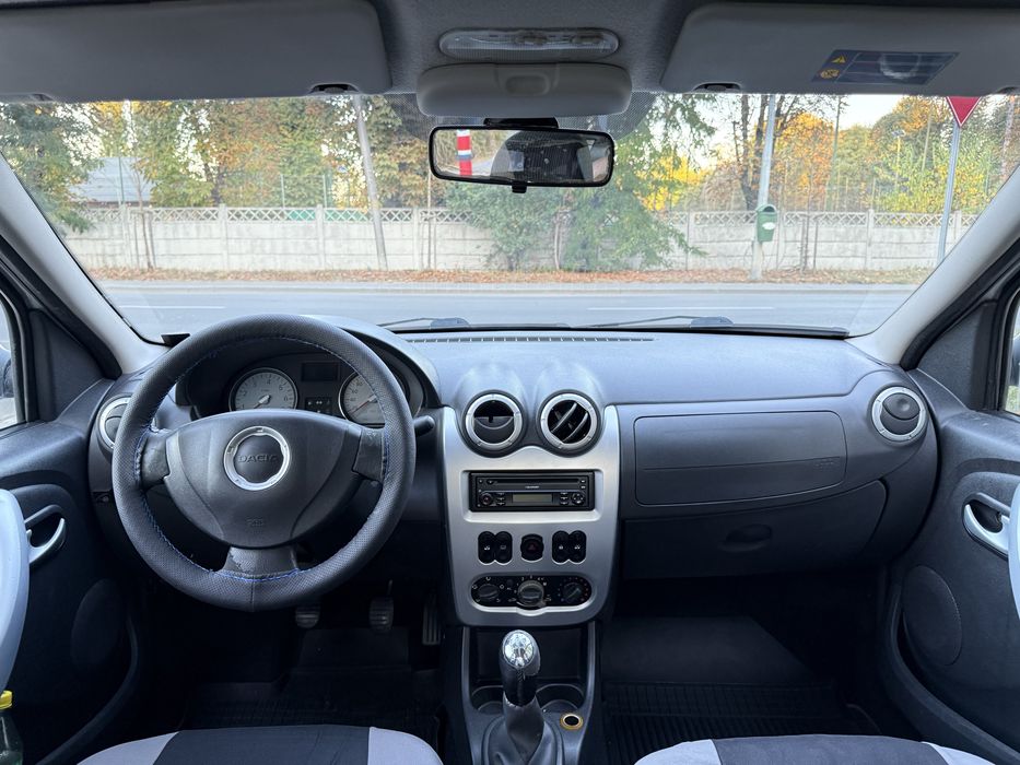 DACIA Logan 2011 — imagine 5