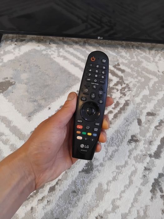 Продам Телевизор LG,