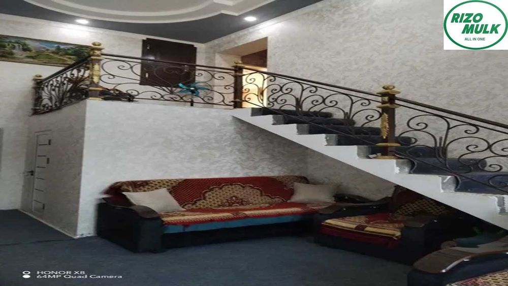 Назарбекда файзли ховли сотилади. NR494/55