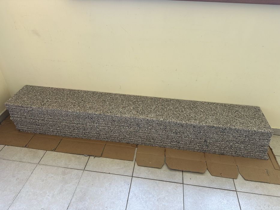 Гранит,полиран кант с фаска