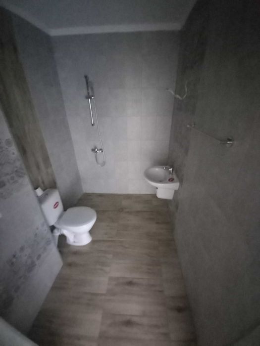 Дава се под наем Офис в Бургас, Славейков - 57 кв.м за 408 € - Снимка #3