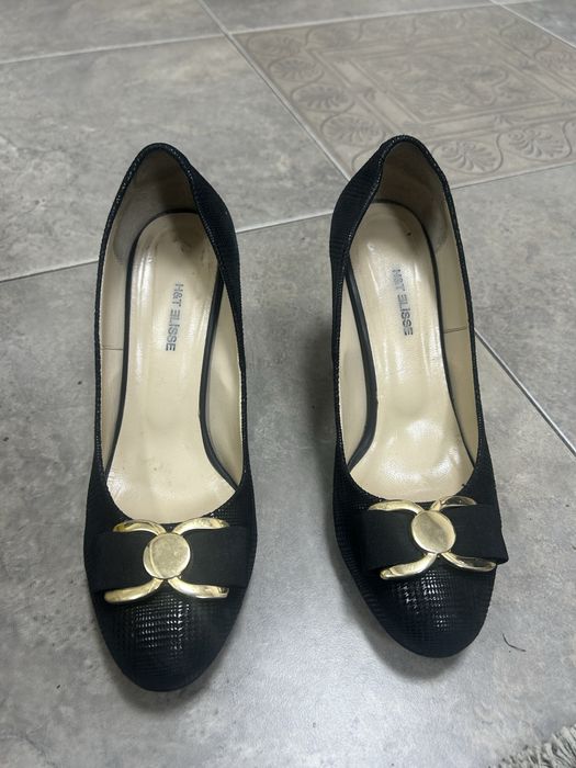 Туфли женские.