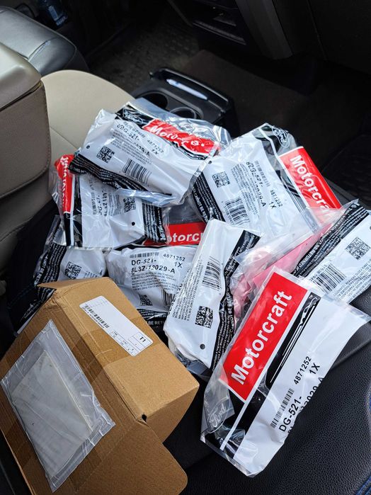 Бобини и други части за Ford F-150  оригинални и ангренажна верига к-т