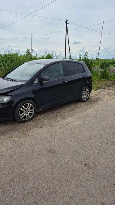 Piese VW GOLF 5 plus motor 1.9 BLS  cutie manuala 6 trepte