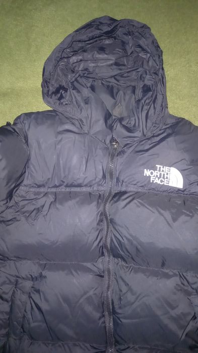 Vând  geacă puf The  North Face 700  originală mărime xs