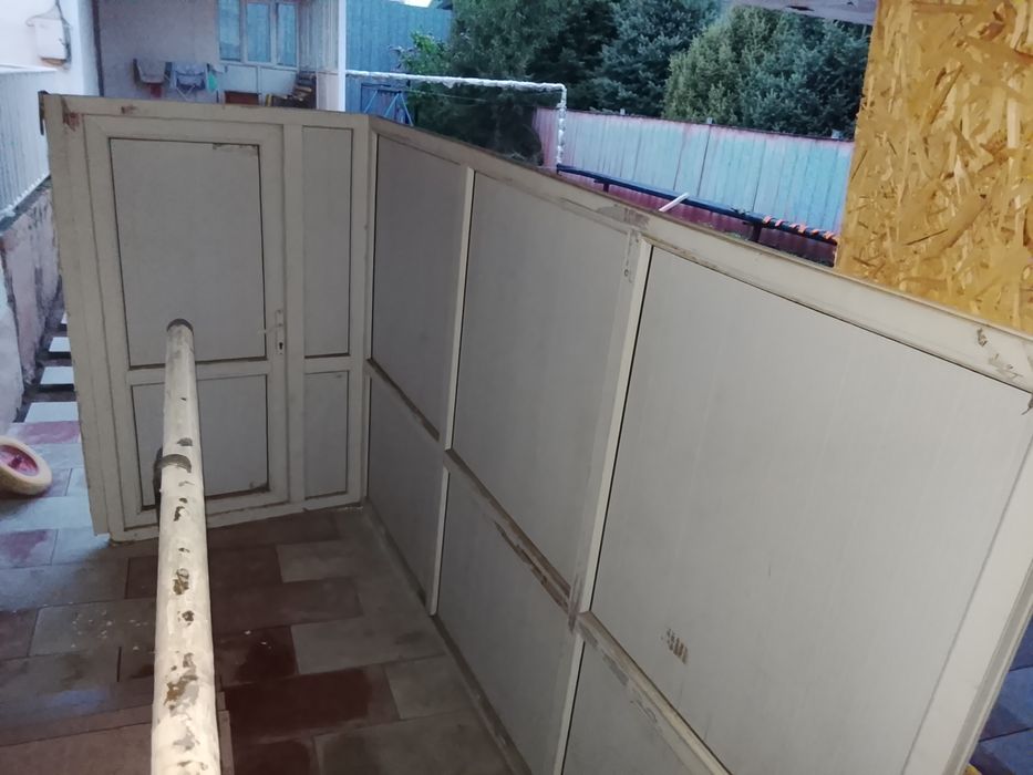 пластиковые стена