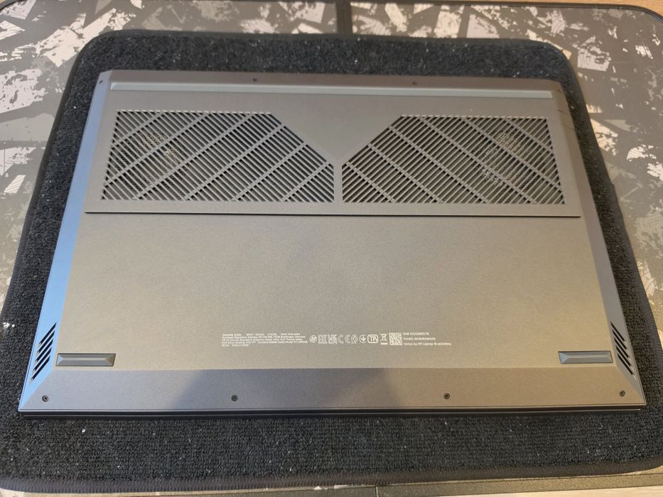 HP Victus 16 - Ryzen 5 5600H / RTX 3050 / 16 Ram / 516 SSD