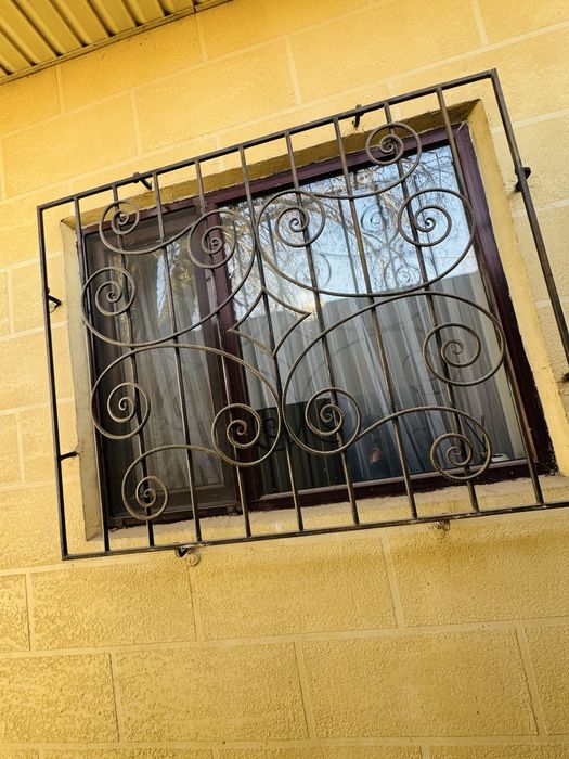 решетки на окна кованные