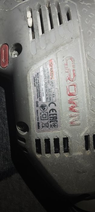 Заклепочник и дрель