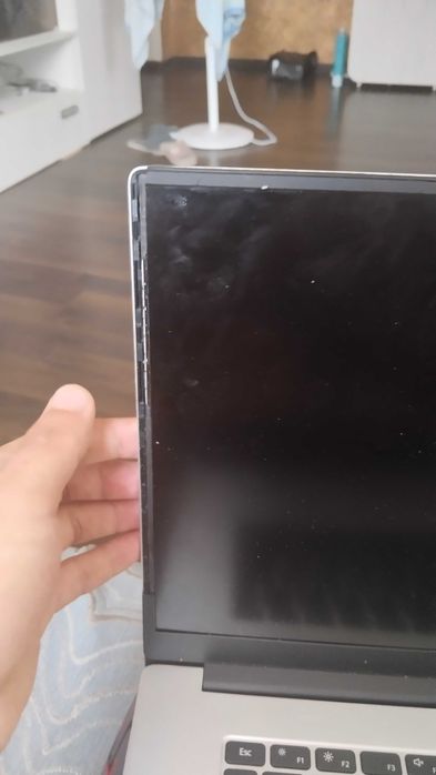 Huawei MateBook D15 (Core i3/8GB/256) Срочно