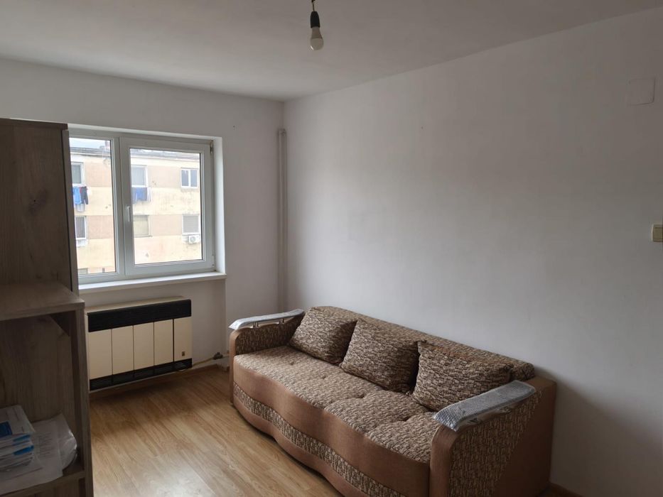 Vand apartament 2 camere