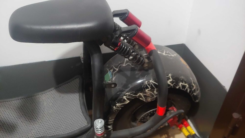 Продам электроскутер City coco