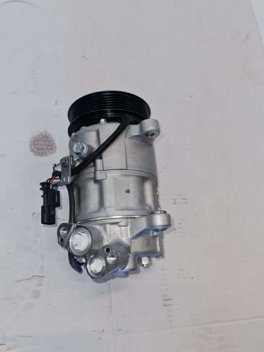 Compresor AC 1.5 B / BMW seria 2 U06 /cod-6452-5A5C710 /B38A15P OEM