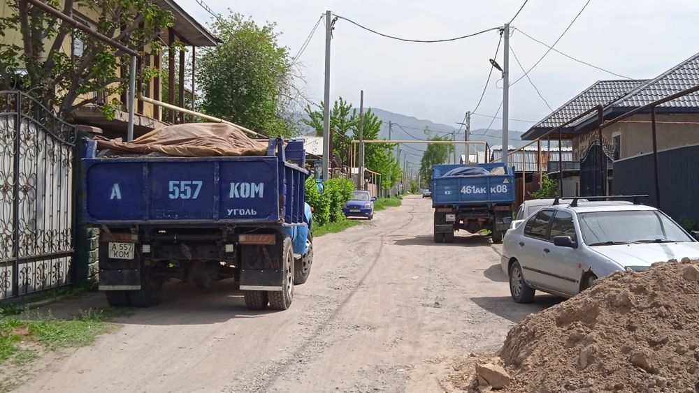 Щебень песок отсев Сникерс глина