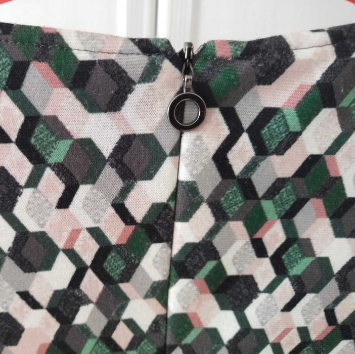 Продам платье в отличном состоянии