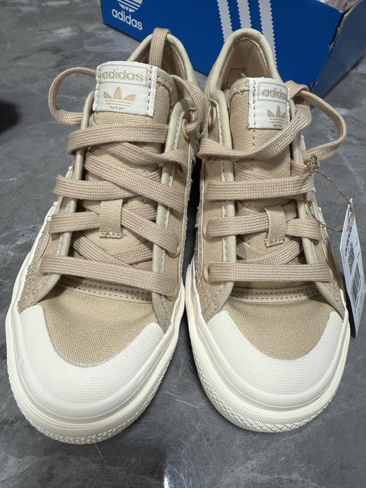 Продам Кеды Adidas originals