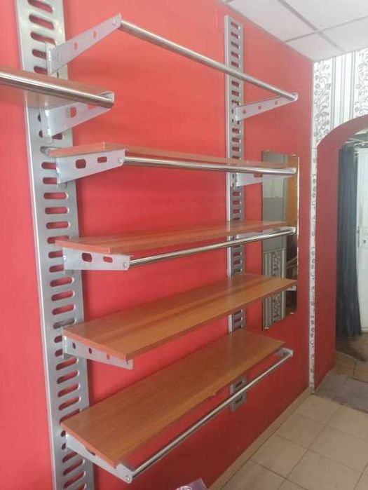 Оборудване за магазин за дрехи