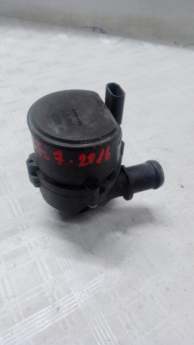 pompa apa volkswagen golf 7 - benzina 2016