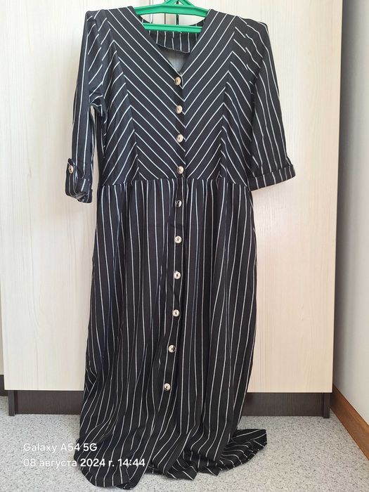 Женские одежды, повседневные