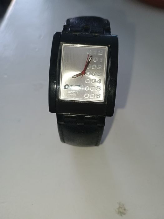Swatch 007 часы мужские.