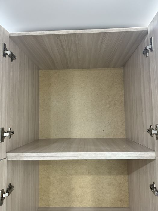 Шкаф для одежды и прочего..