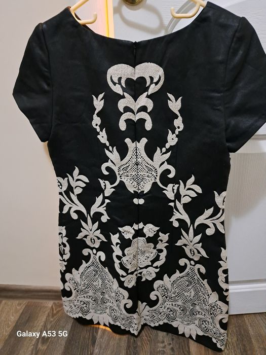 Дамска официална рокля L - размер