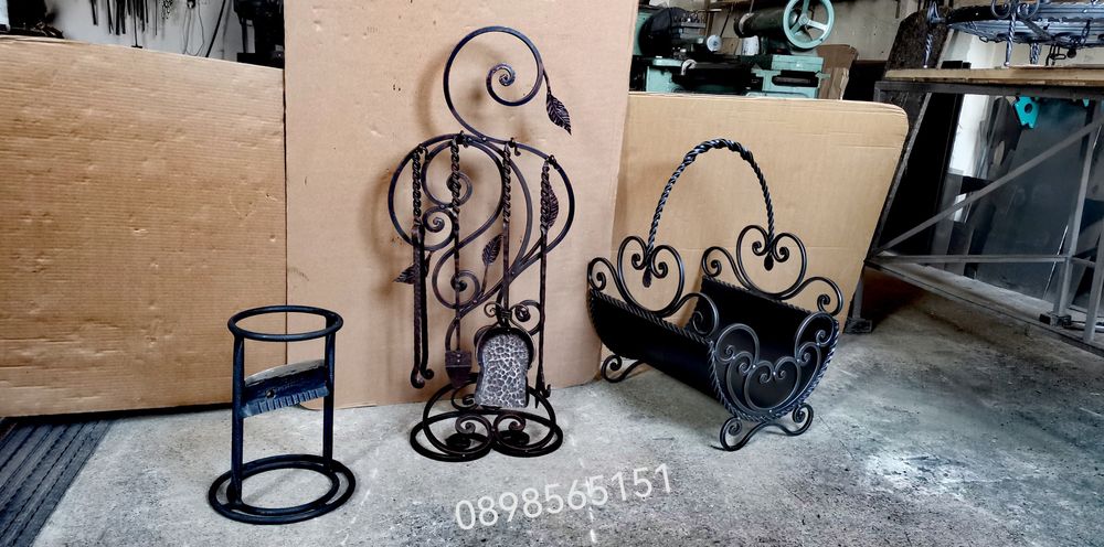 Кош за дърва с прибор за камина, лопатка, маша, дилаф, ръжен,