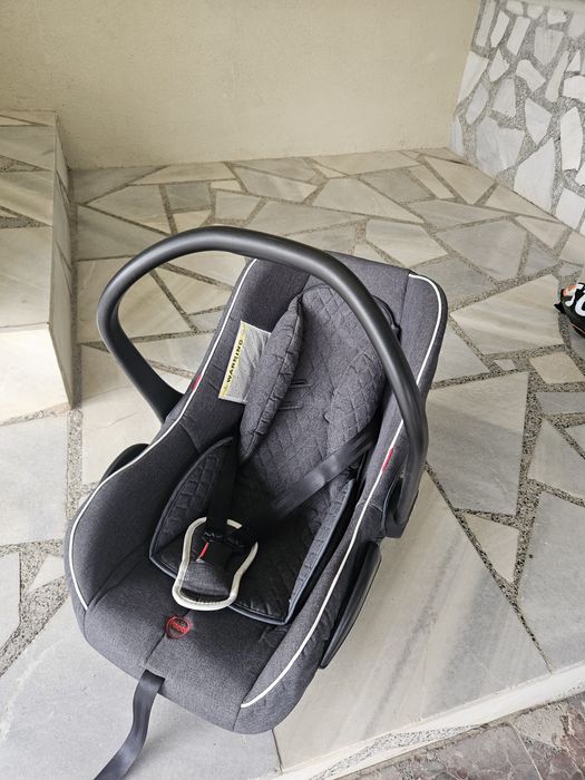 Бебешки кош за автомобил