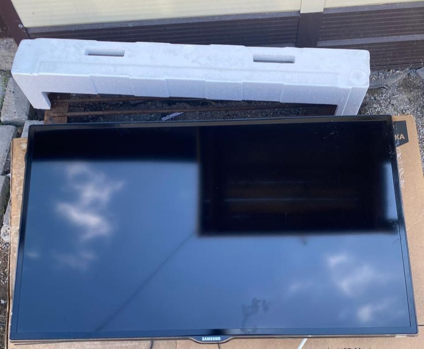 Продаётся телевизор Samsung