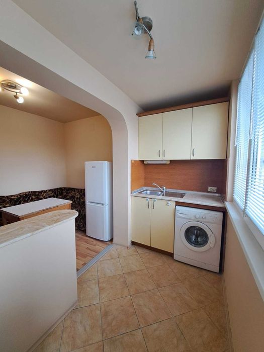 Дава се под наем Двустаен апартамент в Варна, Трошево - 40 кв.м за 295.8 € - Снимка #5