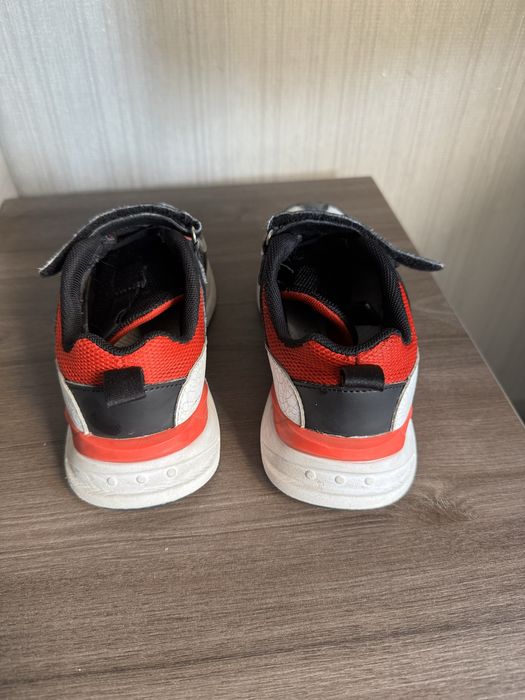 Кросовки в идеальном состоянии