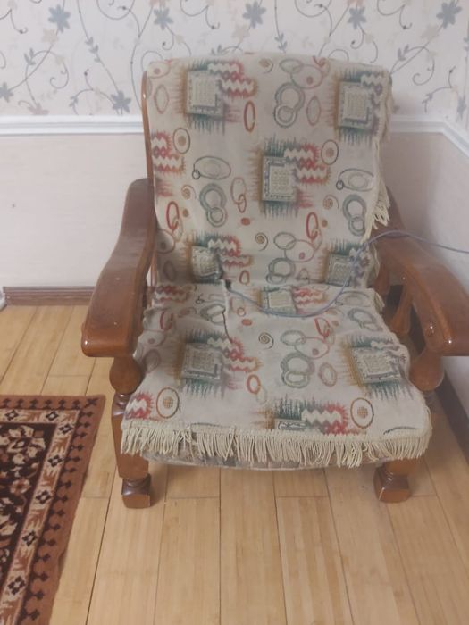 Диван четверка сатылады