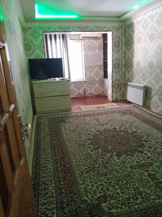 Сдаётся 2х ком квартира на 1 этаже, ор:Чинор, 21 школа