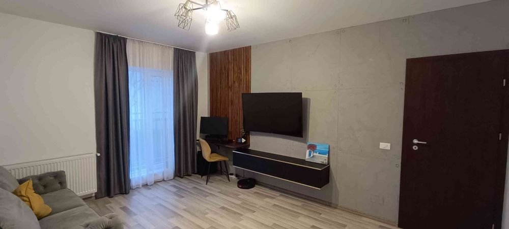 Vând apartament 2 camere drumul gura putnei