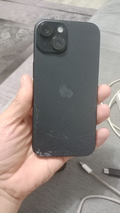 iPhone 15 без ремонт