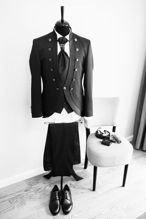 Manechin Costum Mire | 150 Lei / 3 Zile | Cluj