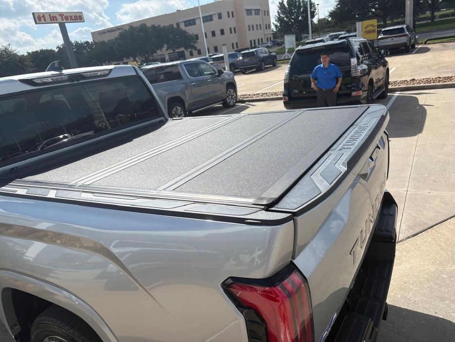 Toyota TUNDRA  Capstone HIBRID 2024