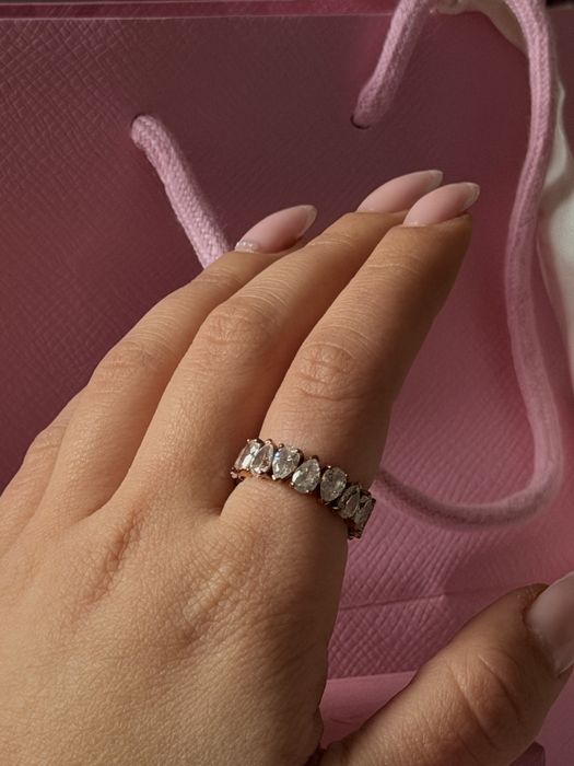 Пръстен Swarovski