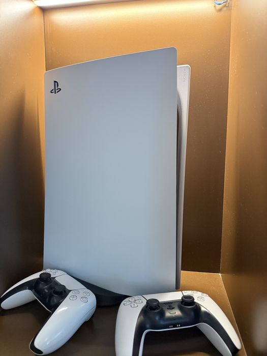 Продаю PlayStation 5