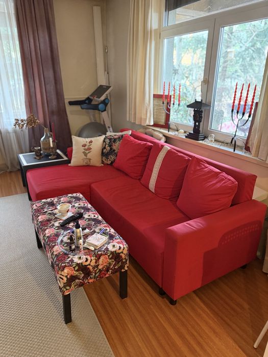 Canapea extensibila cu lada depozitare Ikea