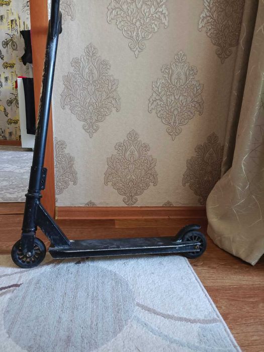 Самокаты, скейтборд