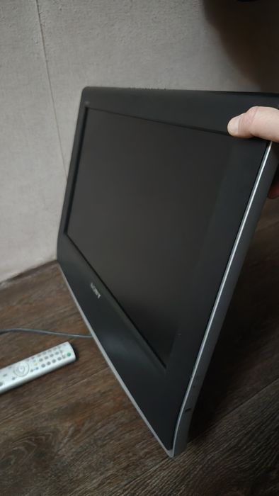 - жк телевизор SONY